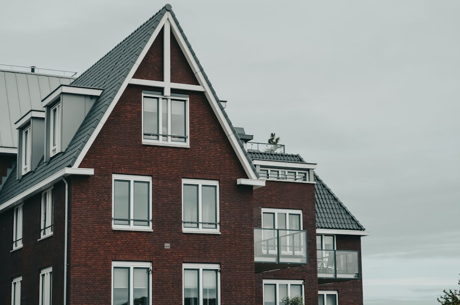 Double Glazing installation in Longdendale — costs and installers 2026